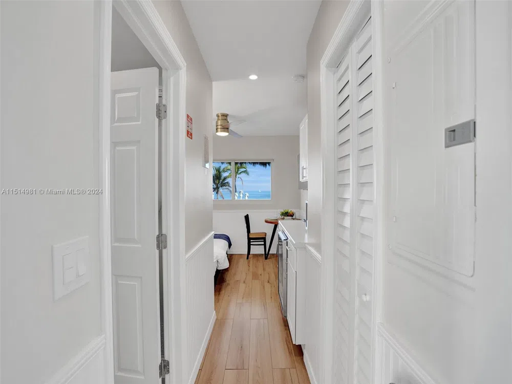 900 Surf Rd #2 Hollywood, FL 33019
