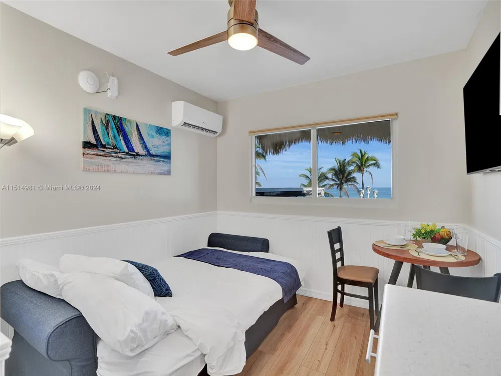 900 Surf Rd #2 Hollywood, FL 33019