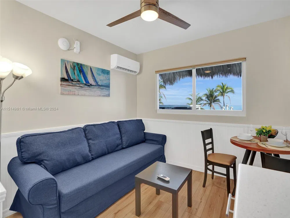 900 Surf Rd #2 Hollywood, FL 33019