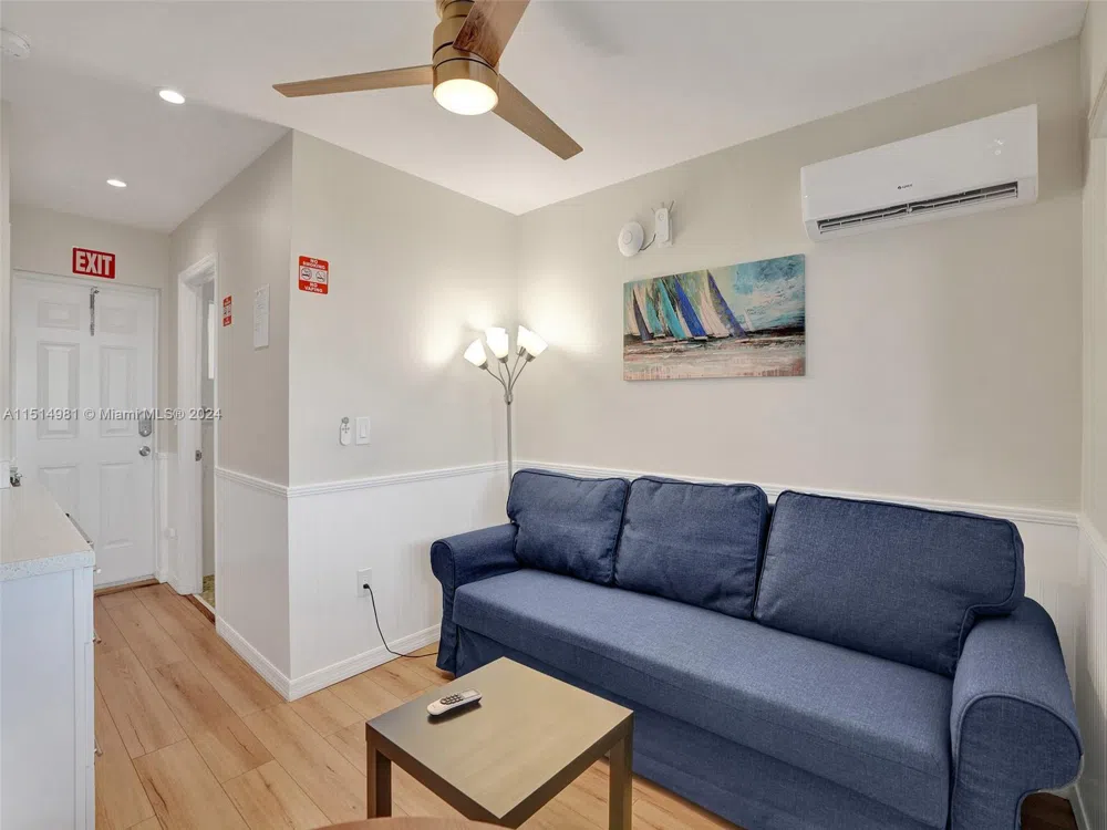 900 Surf Rd #2 Hollywood, FL 33019