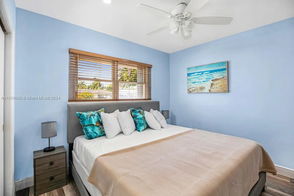 5320 NE 16th Ter Fort Lauderdale, FL 33334