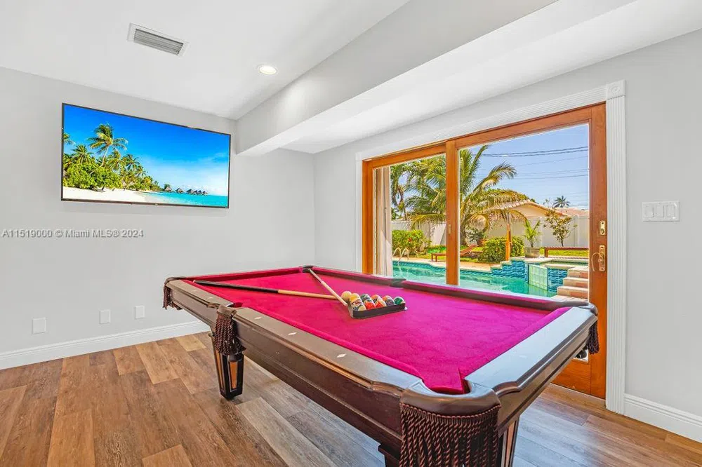 5320 NE 16th Ter Fort Lauderdale, FL 33334
