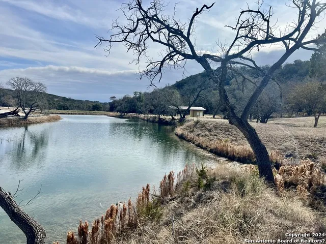 LOT 8 Cattlemans Crossing Kerrville, TX 78028