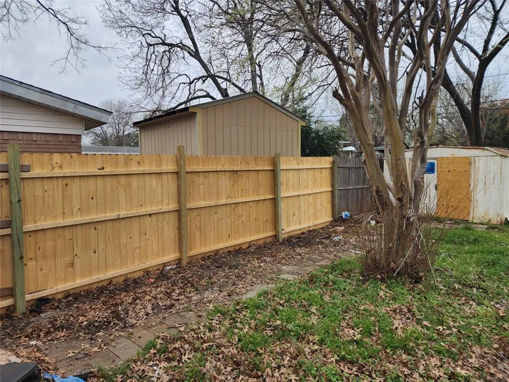 1811 Kent Drive Arlington, TX 76010