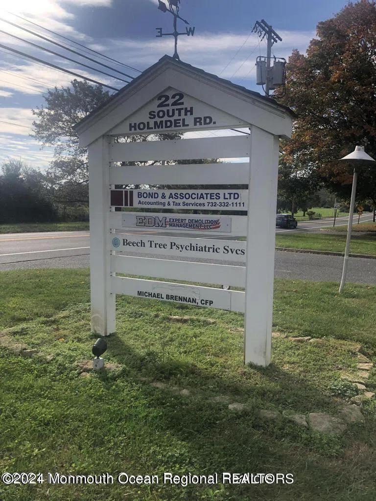 22 S Holmdel Road #3 Holmdel, NJ 07733