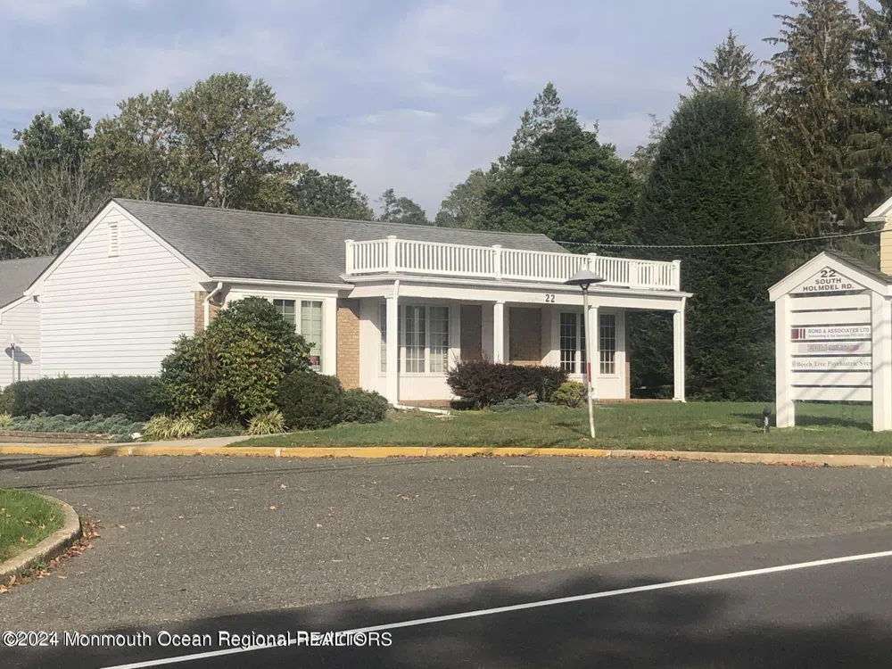 22 S Holmdel Road #3 Holmdel, NJ 07733