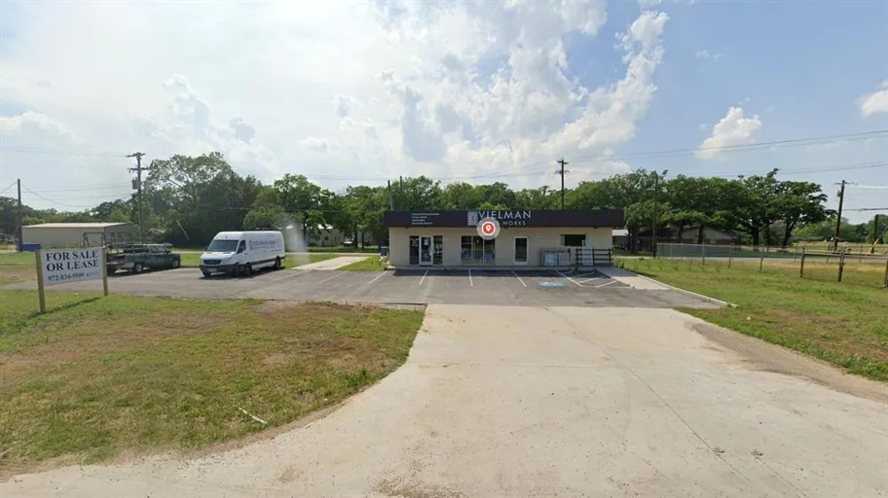 5335 US Highway 377 Krugerville, TX 76227