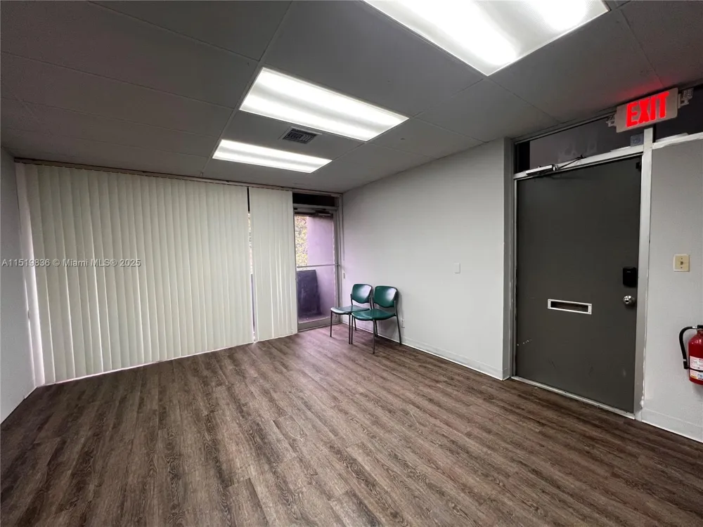 5975 W Sunrise Blvd #208B Sunrise, FL 33313