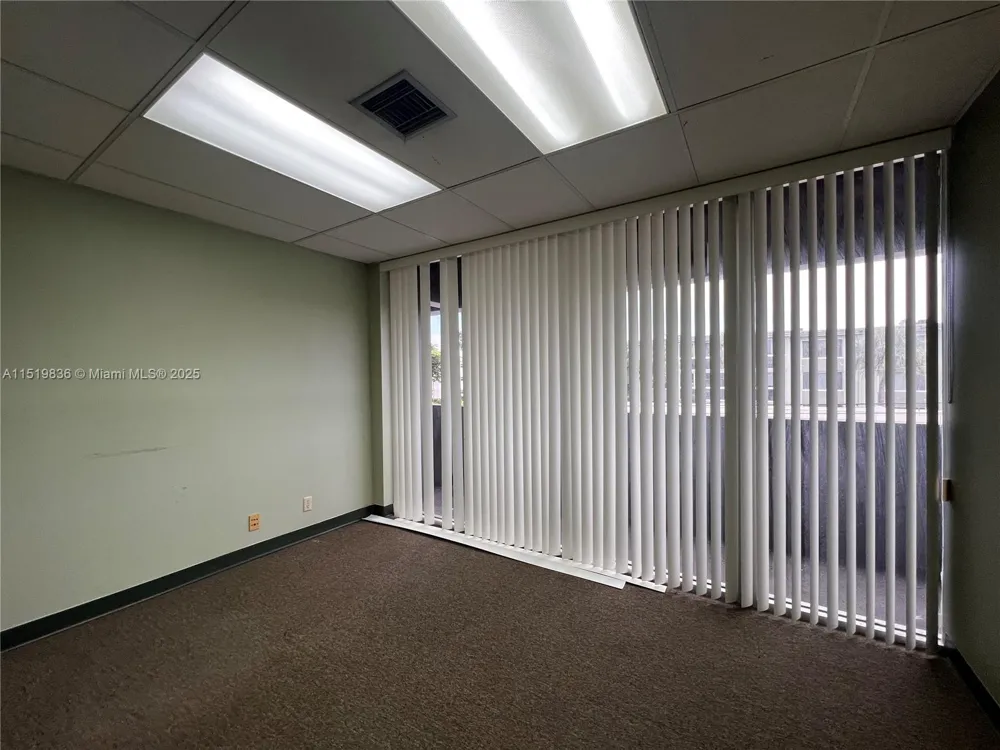 5975 W Sunrise Blvd #208B Sunrise, FL 33313