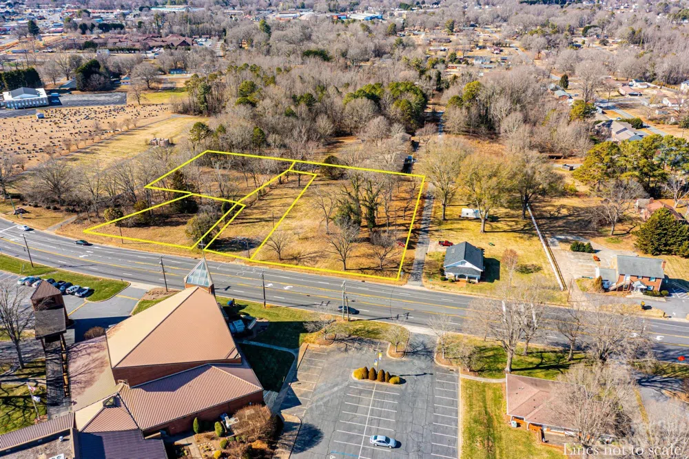 2321 Springs Road NE Hickory, NC 28601
