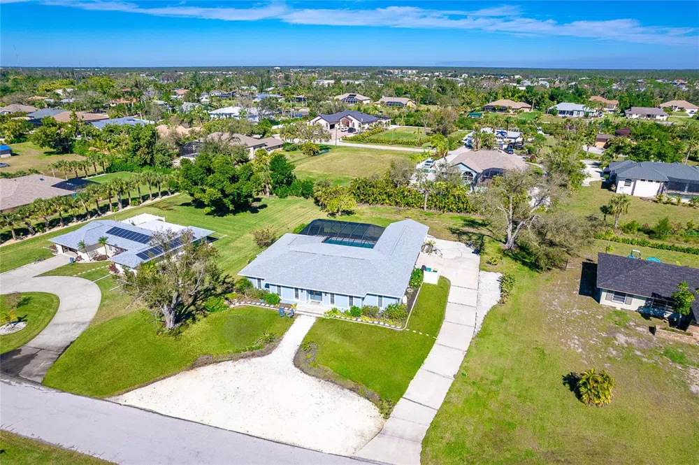 320 ANCHOR ROW Placida, FL 33946