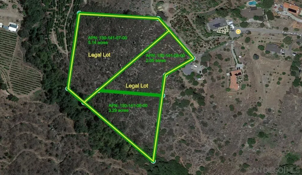13723 Pauma Vista Dr Valley Center, CA 92082