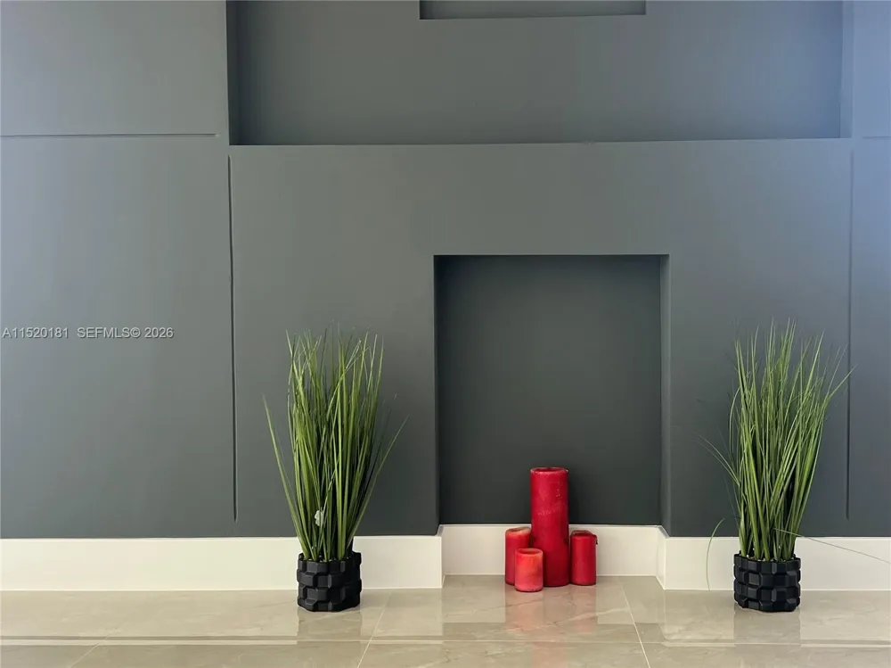 Address Not Shown Sunny Isles Beach, FL 33160