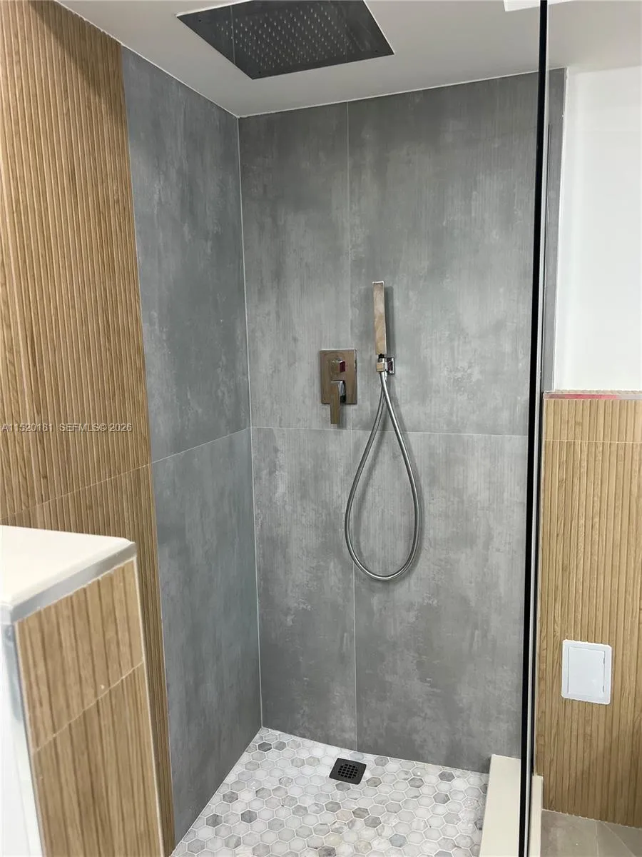 Address Not Shown Sunny Isles Beach, FL 33160