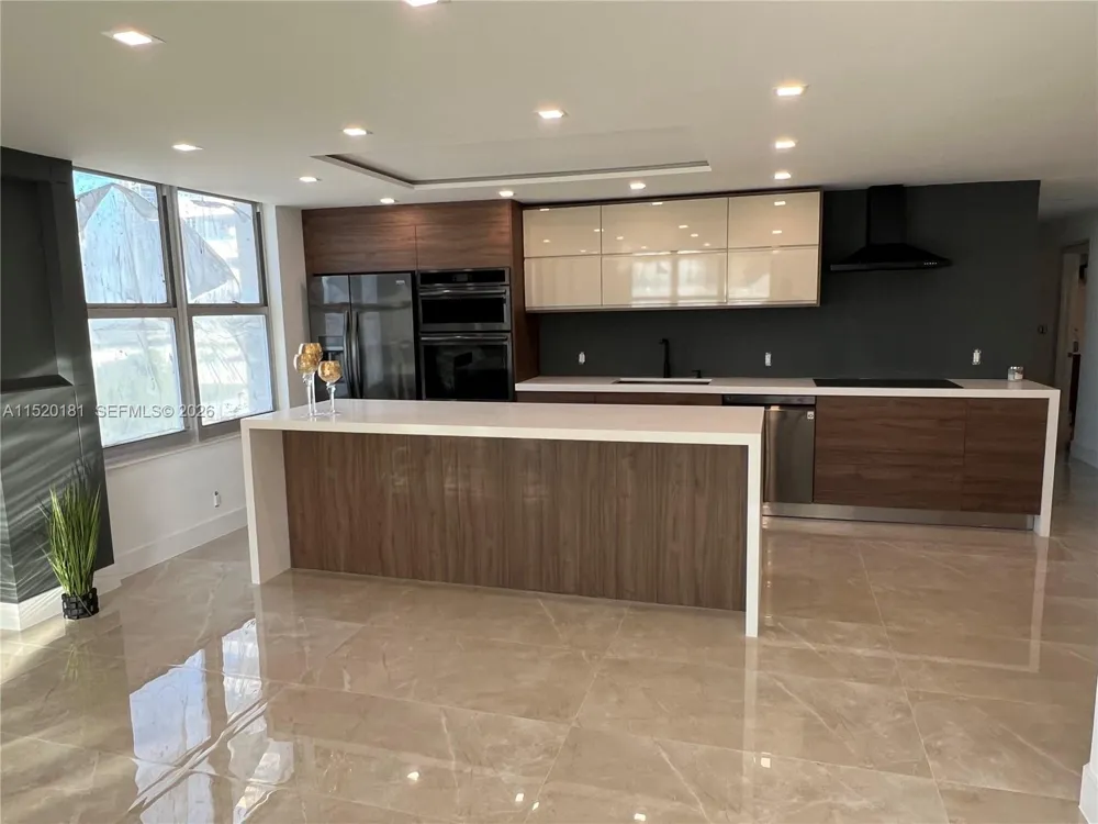 Address Not Shown Sunny Isles Beach, FL 33160