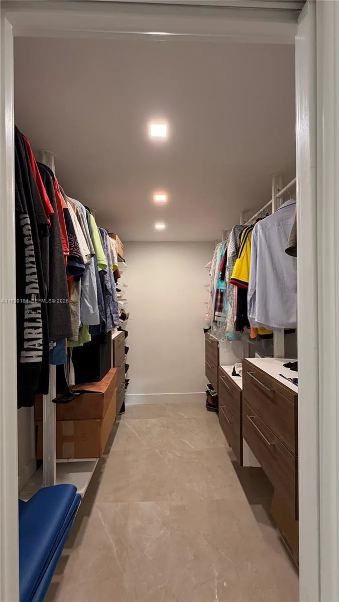Address Not Shown Sunny Isles Beach, FL 33160