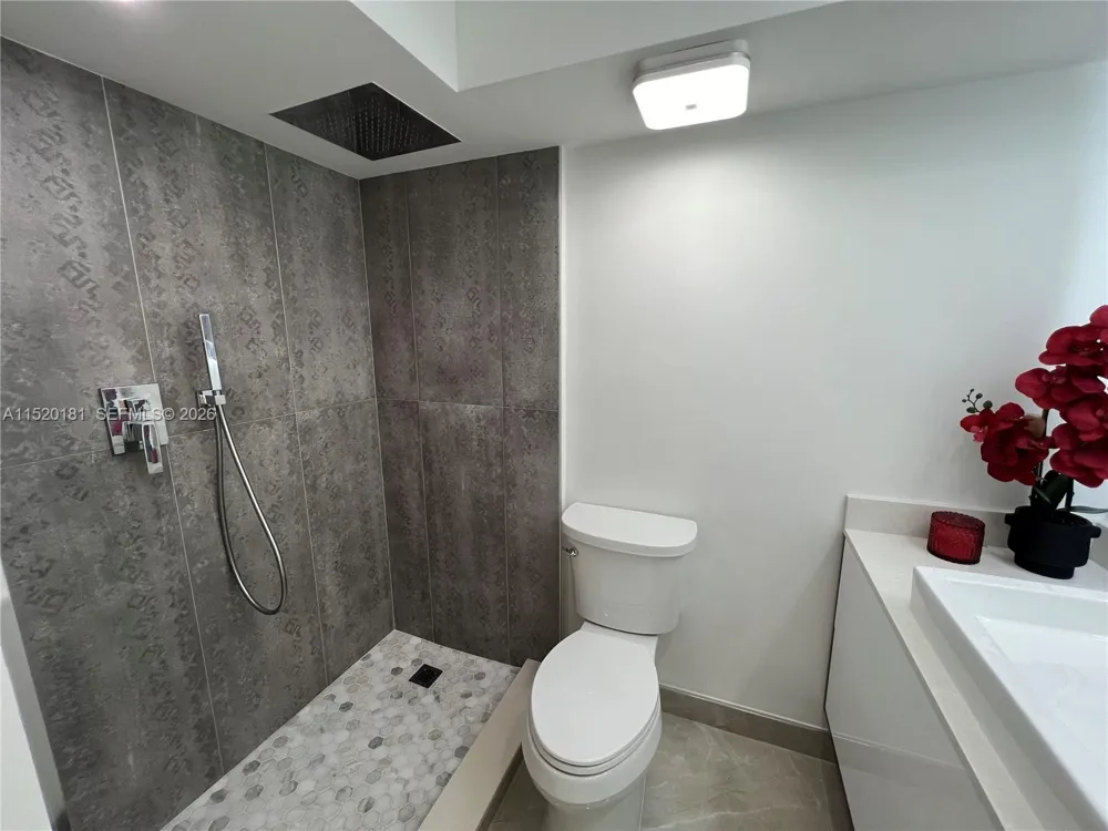 Address Not Shown Sunny Isles Beach, FL 33160