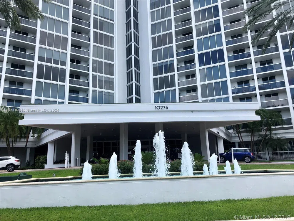 10275 Collins Ave #230 Bal Harbour, FL 33154