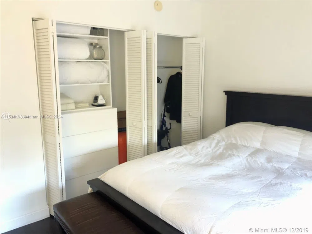 10275 Collins Ave #230 Bal Harbour, FL 33154