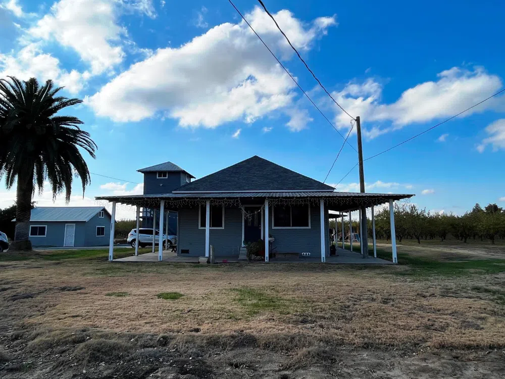 2631 Youngstown Road