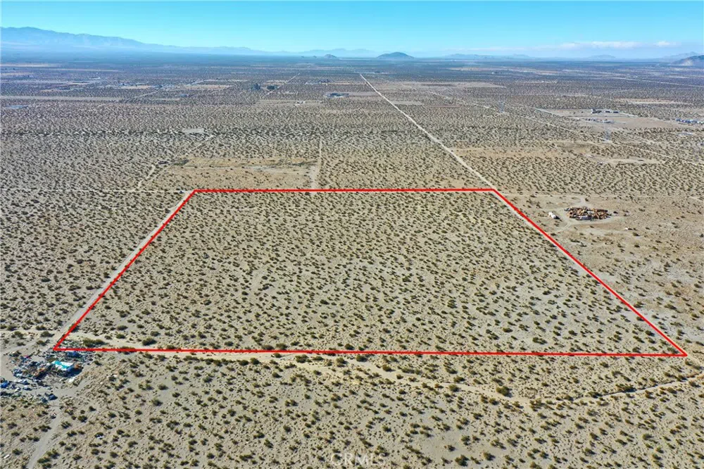 Holly Road Pinon Hills, CA 92371