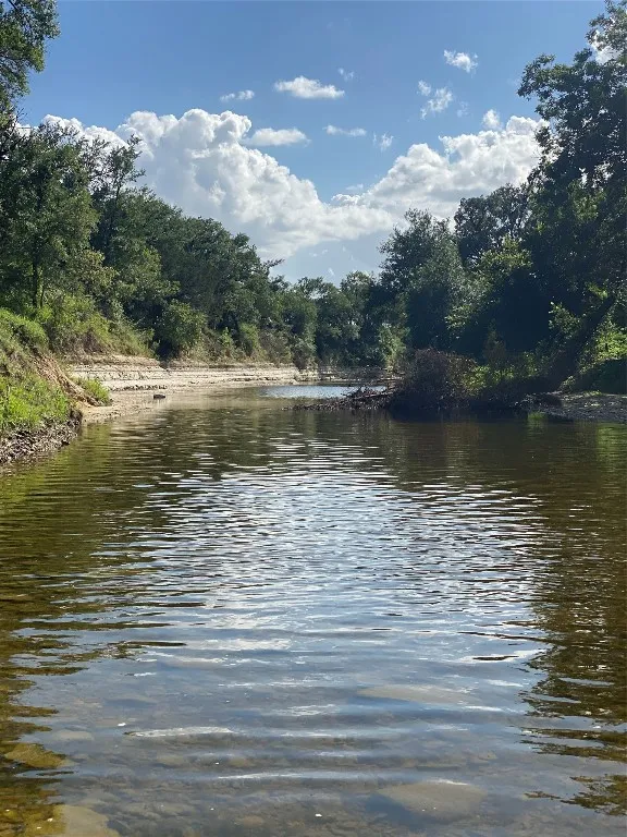 1915 Buffalo Creek Drive Evant, TX 76525