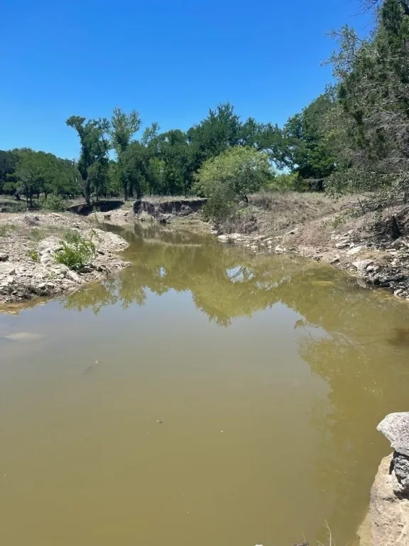 1915 Buffalo Creek Drive Evant, TX 76525