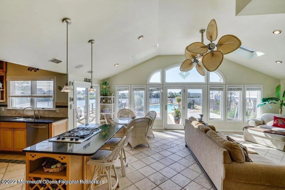 2023 Bay Boulevard Ortley Beach, NJ 08751