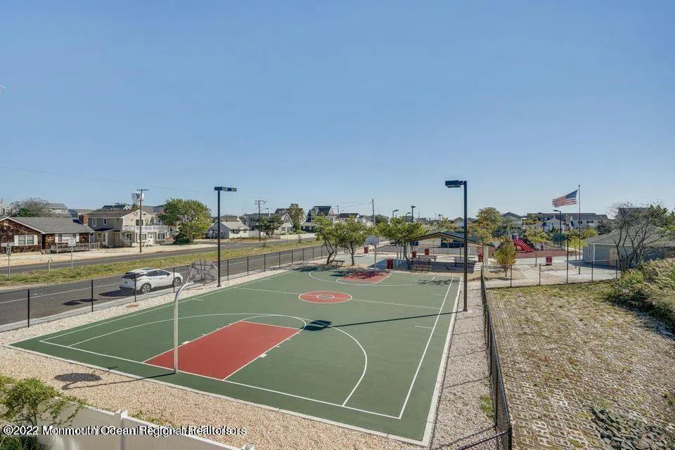 2023 Bay Boulevard Ortley Beach, NJ 08751