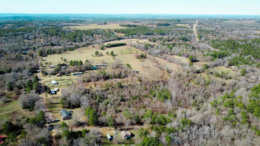 5 CR 3308 Jacksonville, TX 75766