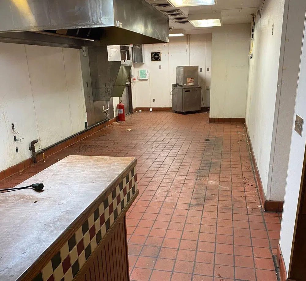 201 Pine Street Ferrysburg, MI 49409