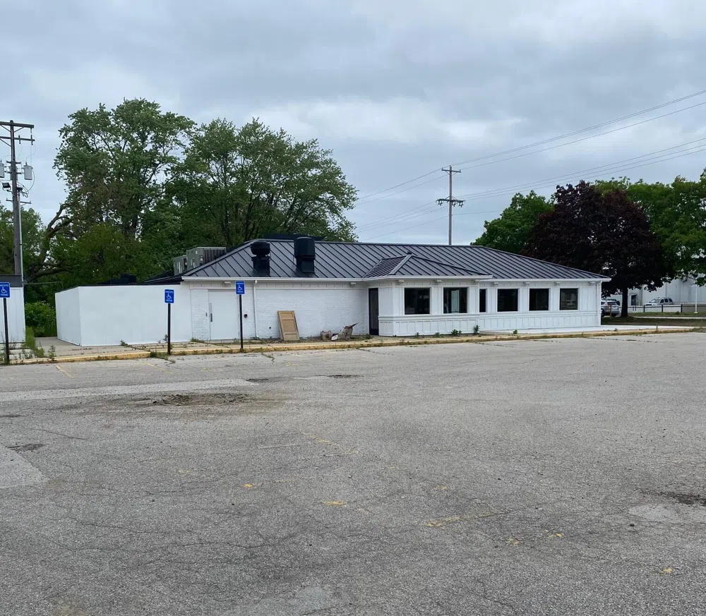 201 Pine Street Ferrysburg, MI 49409