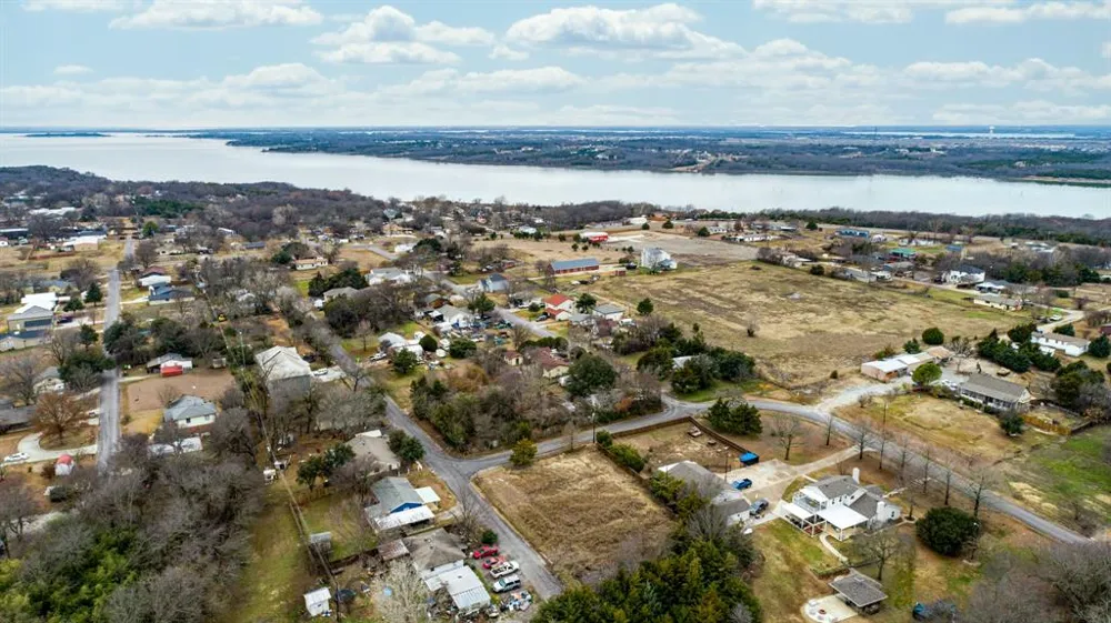 4343 County Road 898 Princeton, TX 75407