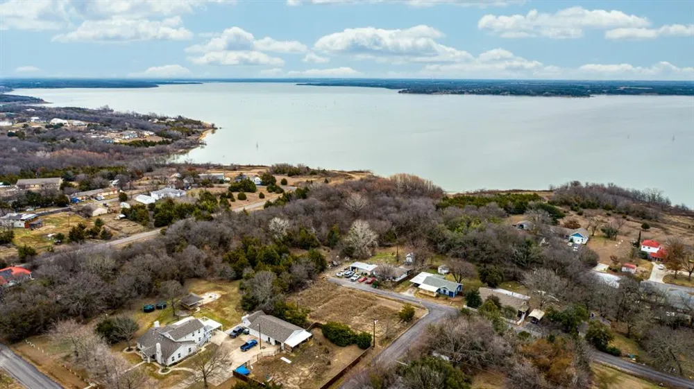 4343 County Road 898 Princeton, TX 75407