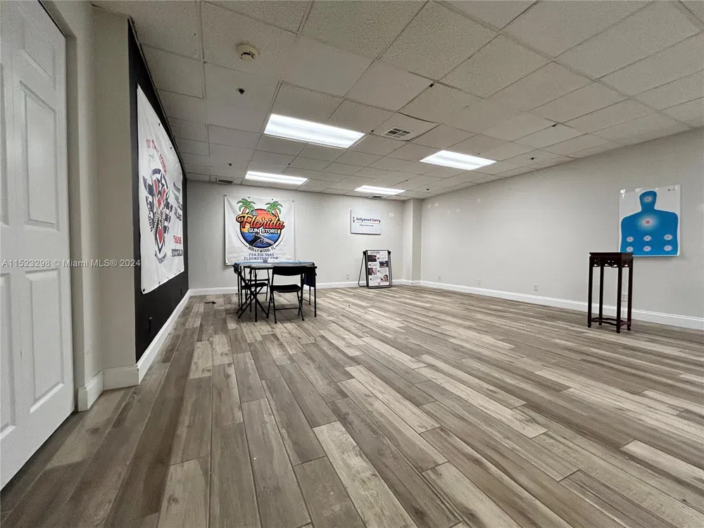 2055 Liberty St Hollywood, FL 33020
