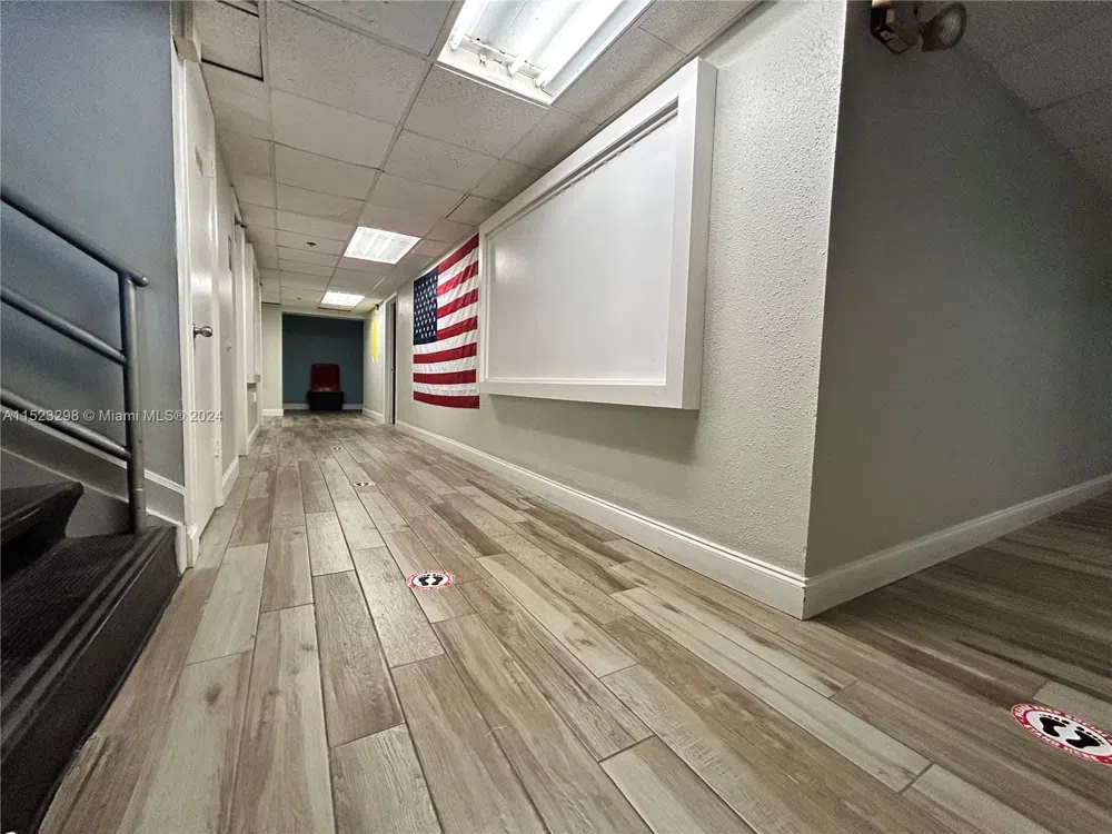 2055 Liberty St Hollywood, FL 33020