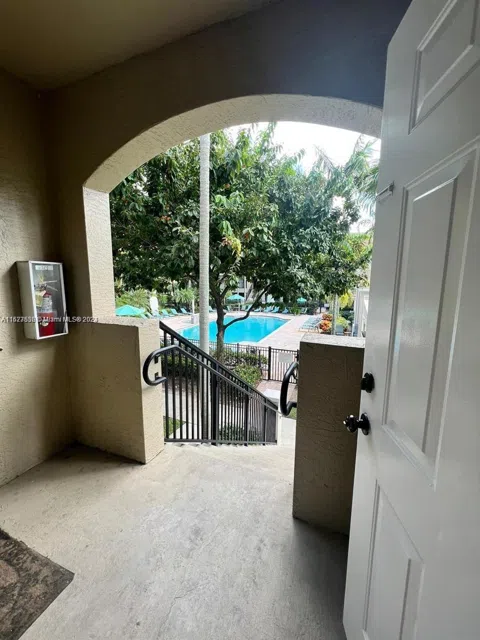 5940 W Sample Rd #304