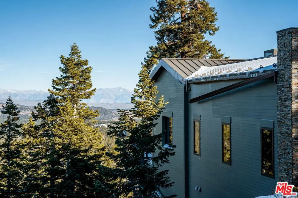 37 Bridges Lane Mammoth Lakes, CA 93546