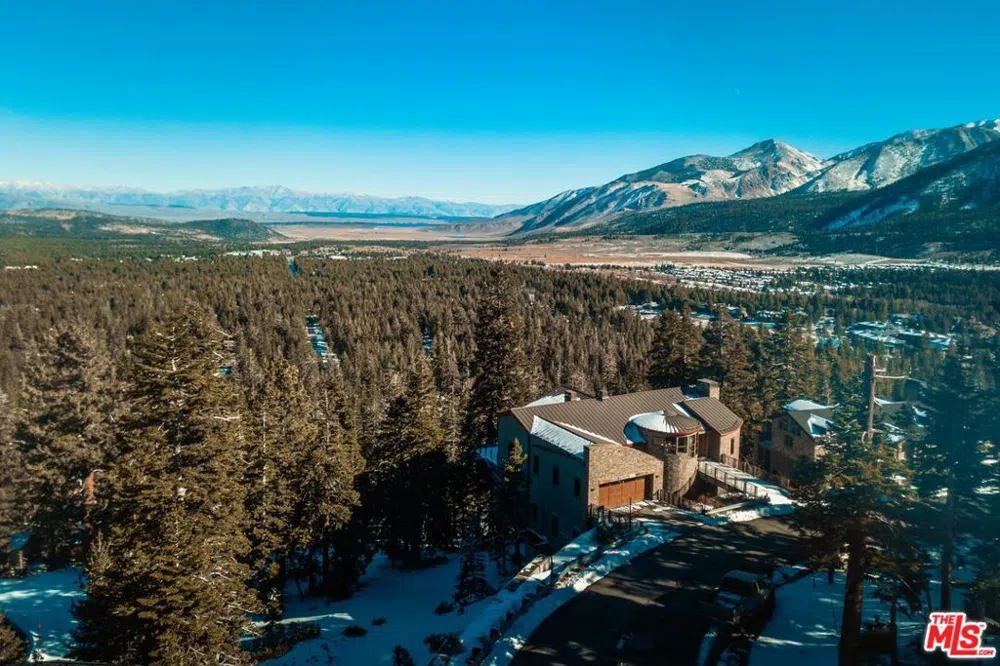 37 Bridges Lane Mammoth Lakes, CA 93546