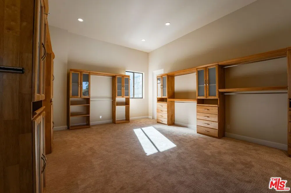 37 Bridges Lane Mammoth Lakes, CA 93546