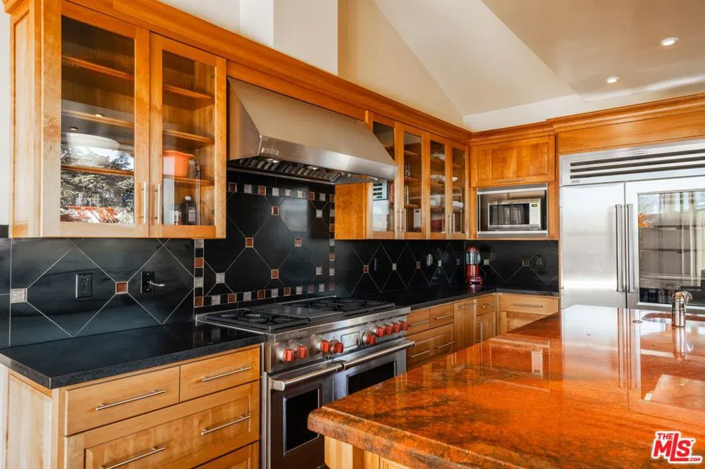 37 Bridges Lane Mammoth Lakes, CA 93546