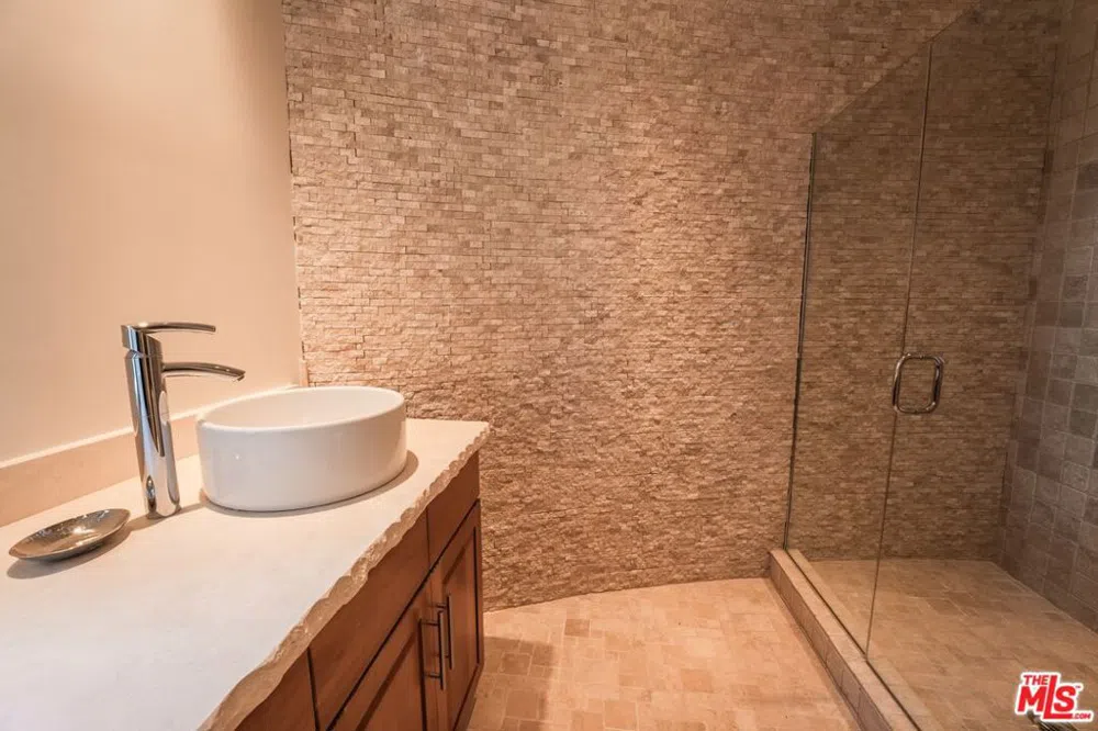37 Bridges Lane Mammoth Lakes, CA 93546