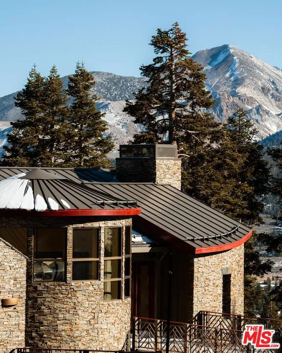 37 Bridges Lane Mammoth Lakes, CA 93546