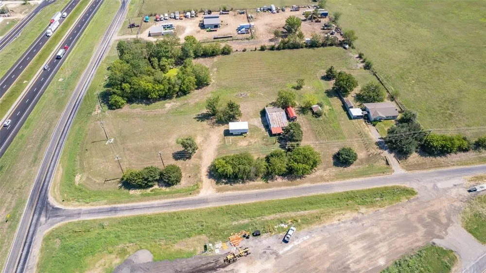 95 Farm Road 69 Highway Sulphur Springs, TX 75482