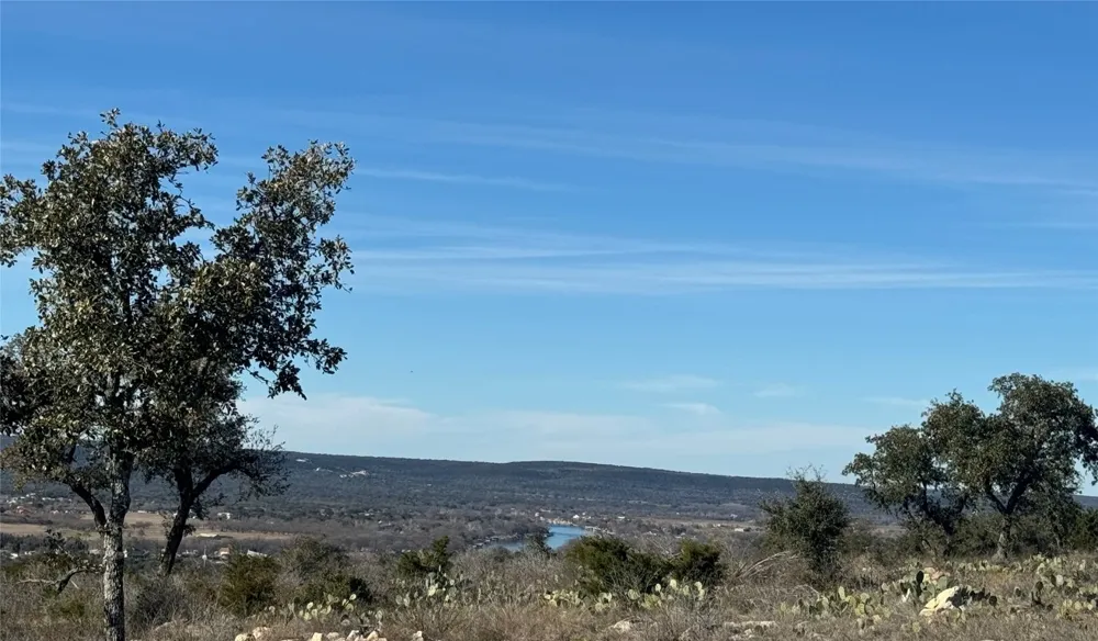 57 Big Creek Drive Kingsland, TX 78639