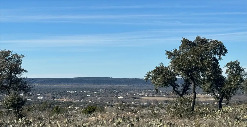 57 Big Creek Drive Kingsland, TX 78639