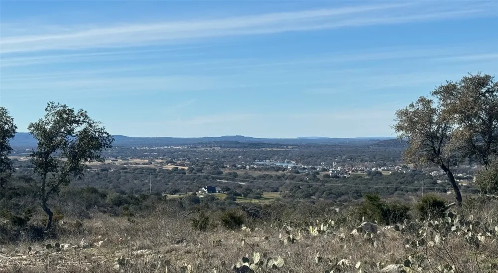 57 Big Creek Drive Kingsland, TX 78639