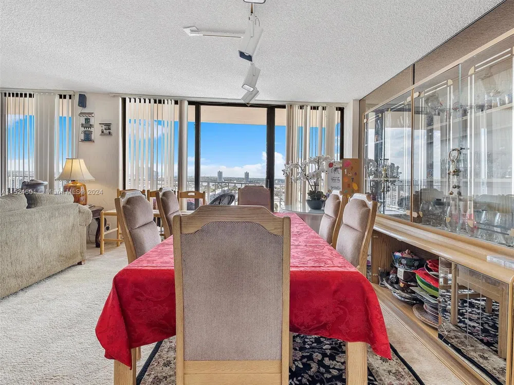 290 174th St #1809 Sunny Isles Beach, FL 33160