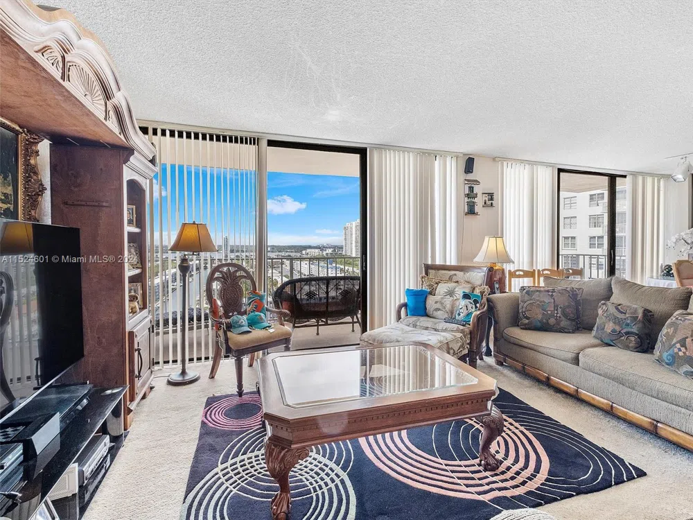 290 174th St #1809 Sunny Isles Beach, FL 33160