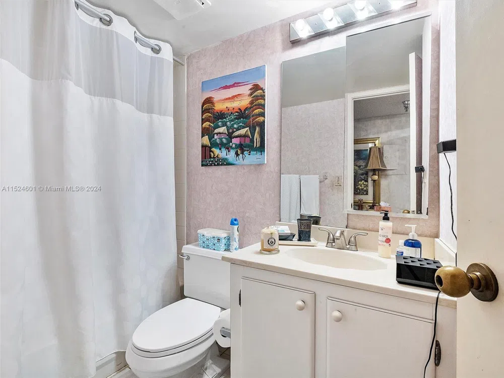 290 174th St #1809 Sunny Isles Beach, FL 33160